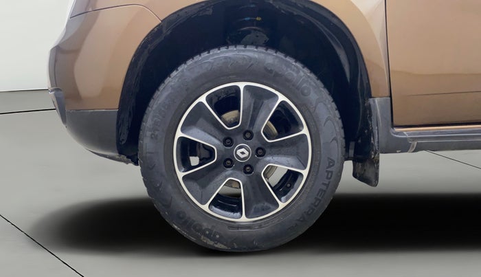 2018 Renault Duster RXS PETROL, Petrol, Manual, 57,282 km, Left Front Wheel