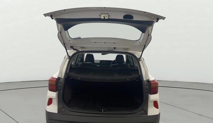 2020 KIA SELTOS HTK PLUS 1.5, Petrol, Manual, 77,663 km, Boot Door Open