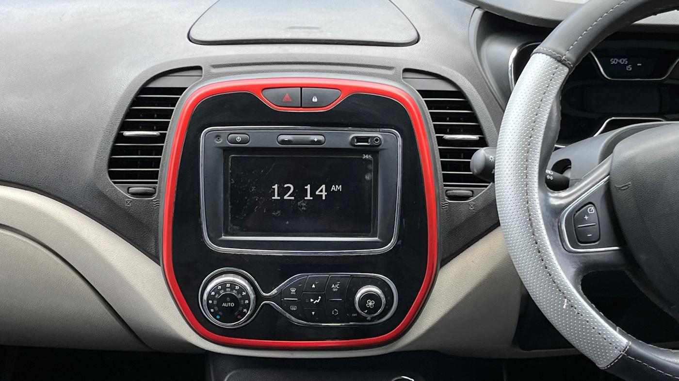 2019 Renault Captur PLATINE PETROL DUAL TONE, Petrol, Manual, 50,405 km, Air Conditioner