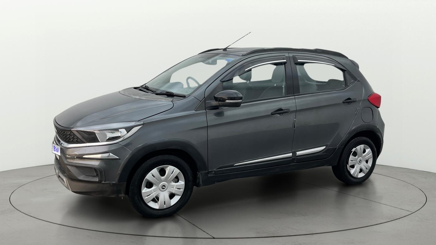2023 Tata TIAGO NRG XZ AMT, Petrol, Automatic, 58,243 km, Left Front Diagonal