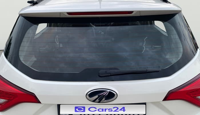 2021 Mahindra XUV300 W8 1.2 PETROL, Petrol, Manual, 38,257 km, Rear Windshield