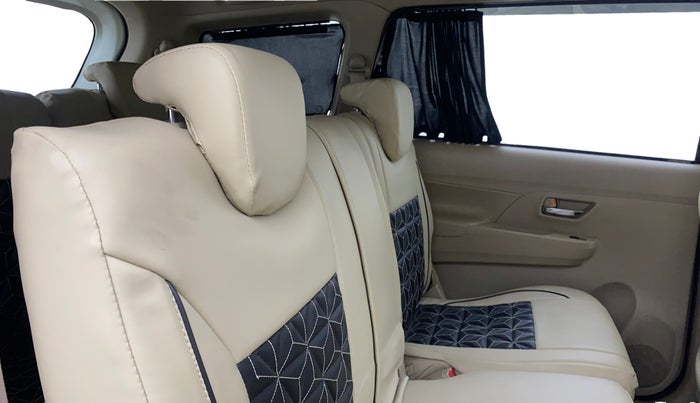 2021 Maruti Ertiga VXI AT SHVS, Petrol, Automatic, 1,37,334 km, Right Side Rear Door Cabin