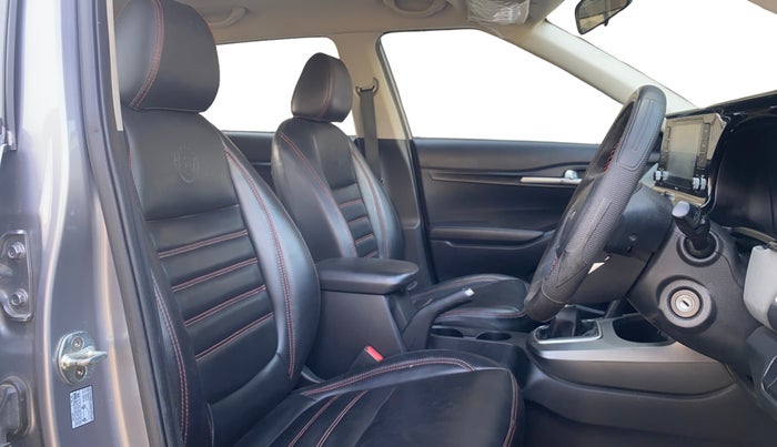 2021 KIA SELTOS HTK 1.5 PETROL, Petrol, Manual, 29,800 km, Right Side Front Door Cabin