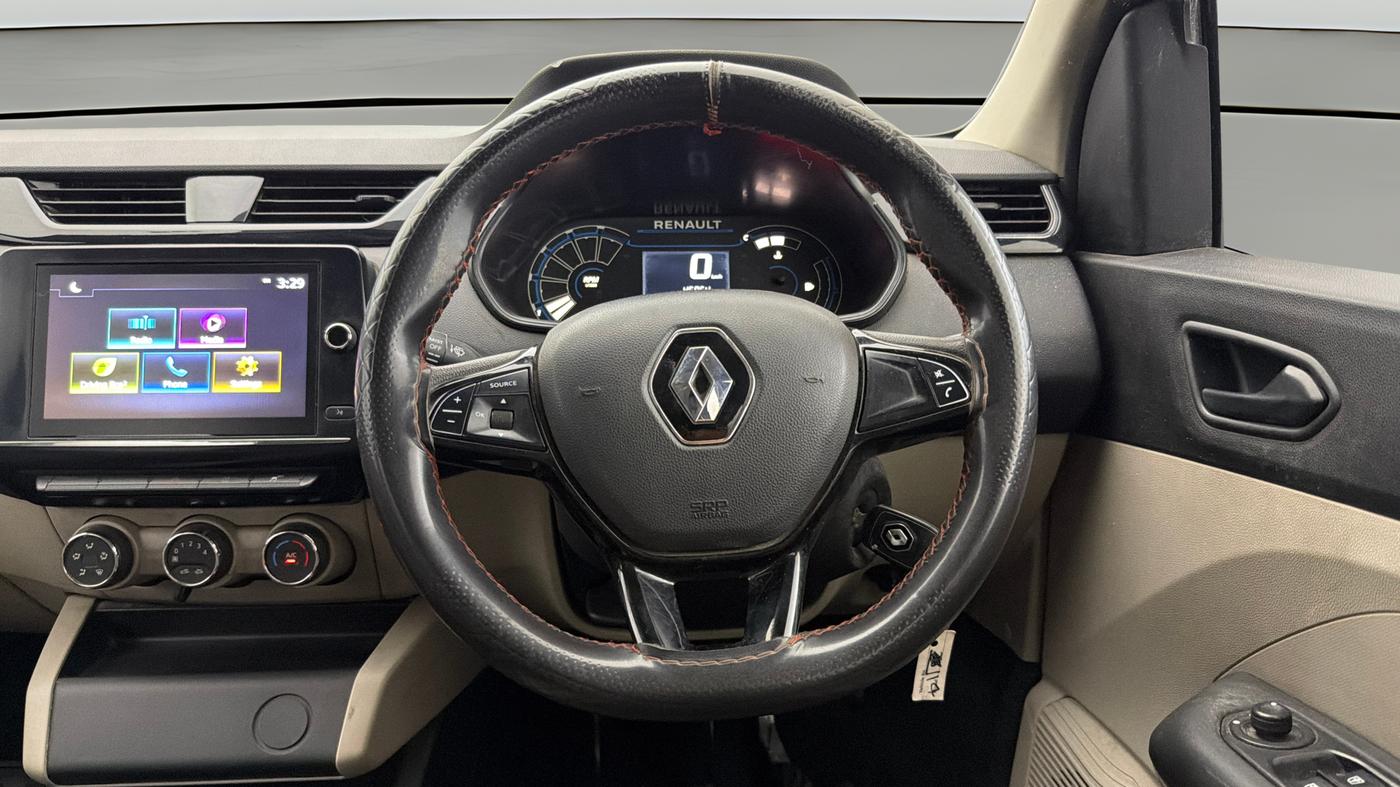 2023 Renault TRIBER RXT, Petrol, Manual, 45,953 km, Steering Wheel Close Up
