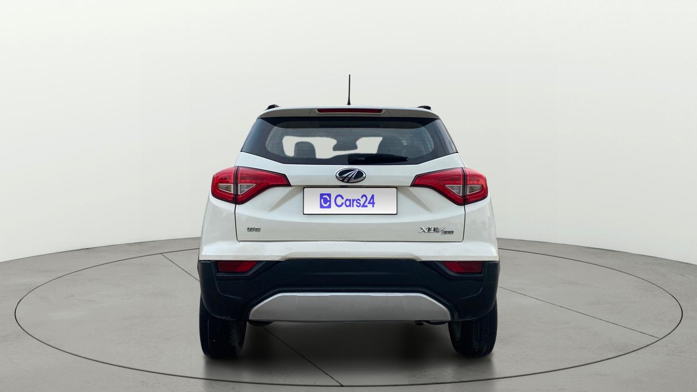 2021 Mahindra XUV300 W8 1.2 PETROL, Petrol, Manual, 38,257 km, Back/Rear