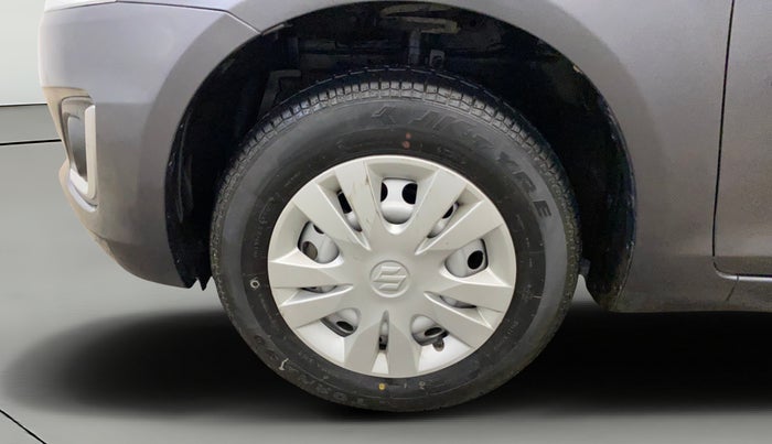 2017 Maruti Swift LXI (O), Petrol, Manual, 23,564 km, Left Front Wheel