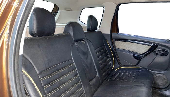 2015 Renault Duster 85 PS RXL DIESEL, Diesel, Manual, 80,782 km, Right Side Rear Door Cabin