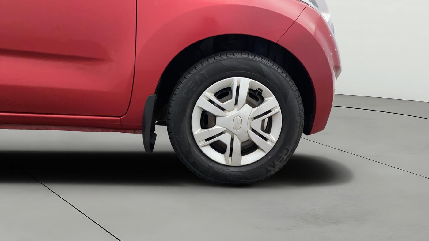 2018 Datsun Redi Go T (O), Petrol, Manual, 20,155 km, Right Front Wheel