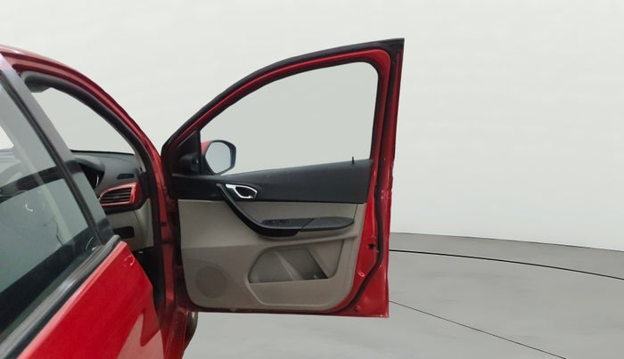 2018 Tata Tiago XZ PETROL, Petrol, Manual, 44,523 km, RHS Front Door