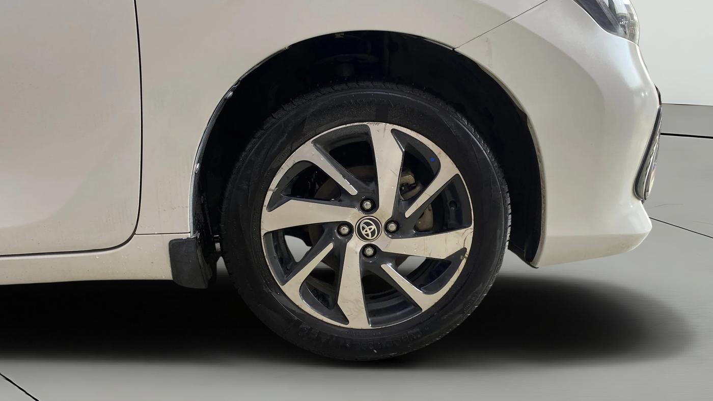 2023 Toyota Glanza G E-CNG, CNG, Manual, 74,710 km, Right Front Wheel