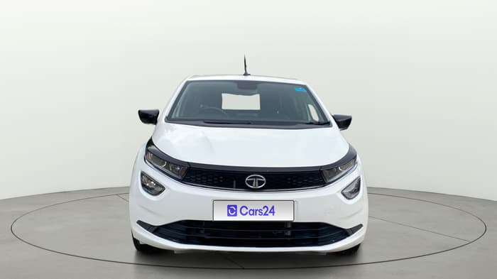 2020 Tata ALTROZ XZ PETROL, Petrol, Manual, 52,861 km, Front