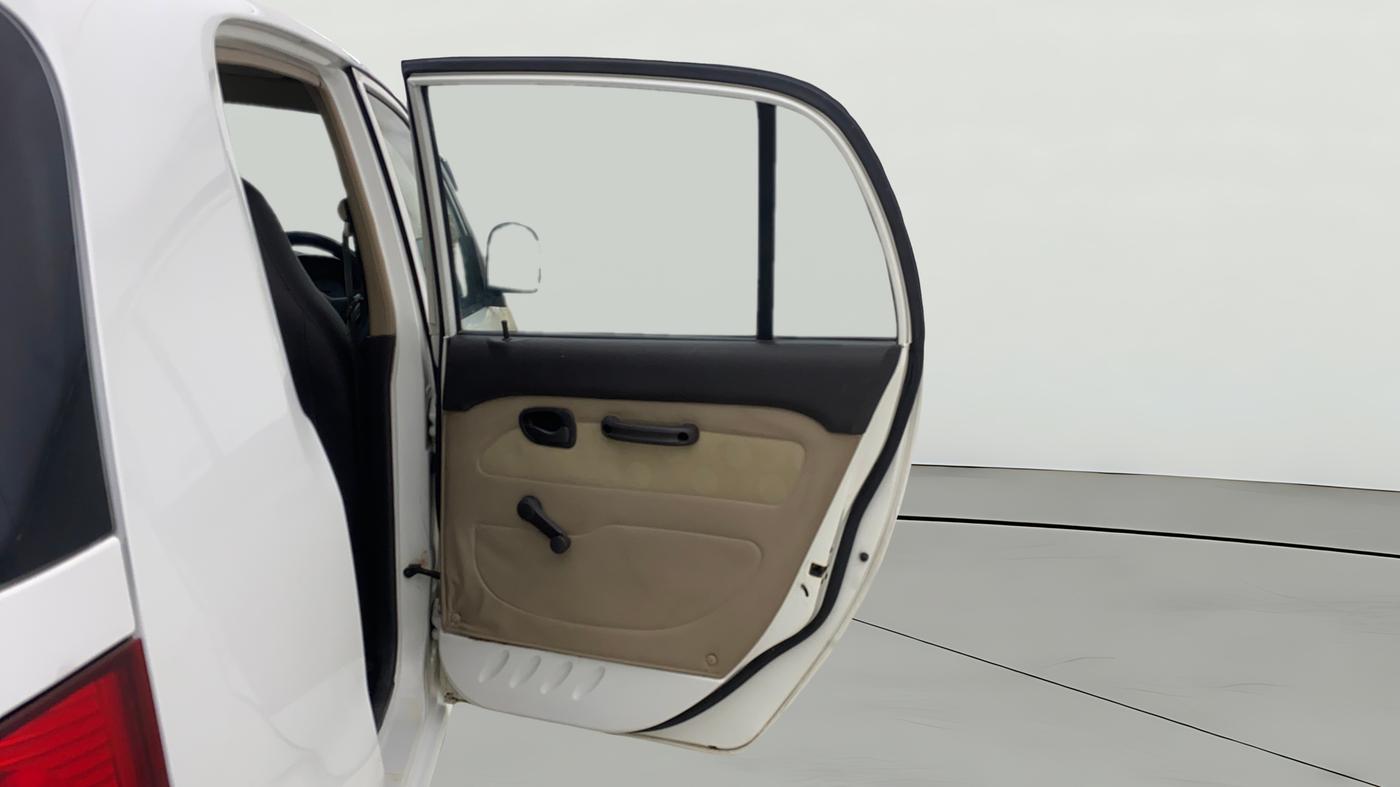 2014 Hyundai Santro Xing GL PLUS, Petrol, Manual, 82,109 km, RHS Rear Door