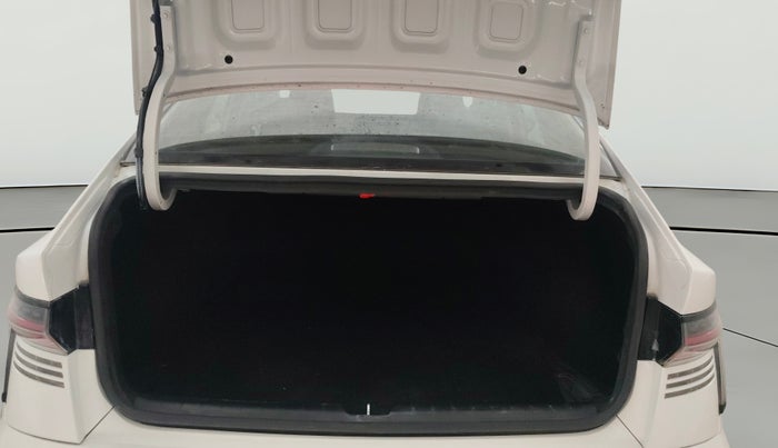 2023 Hyundai Verna SX 1.5 l MPI, Petrol, Manual, 37,974 km, Boot Open Zoomed View