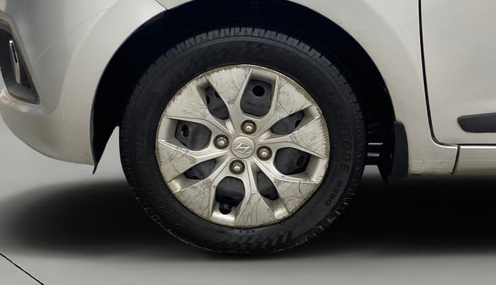 2016 Hyundai Xcent S AT 1.2, Petrol, Automatic, 52,964 km, Left Front Wheel