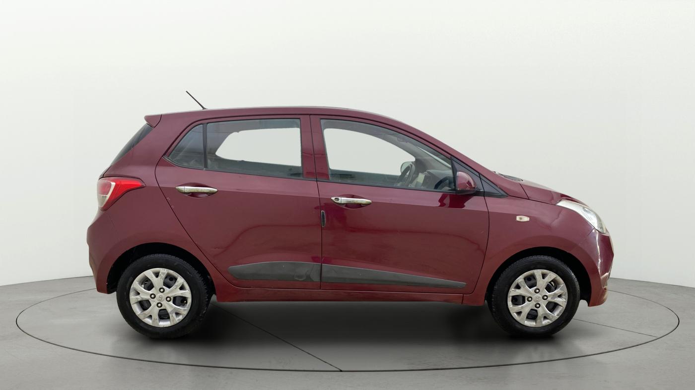 2016 Hyundai Grand i10 MAGNA 1.2 KAPPA VTVT, Petrol, Manual, 75,812 km, Right Side View