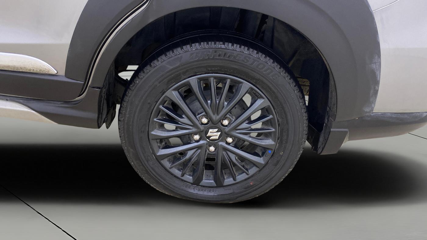 2021 Maruti XL6 ZETA MT, Petrol, Manual, 55,428 km, Left Rear Wheel