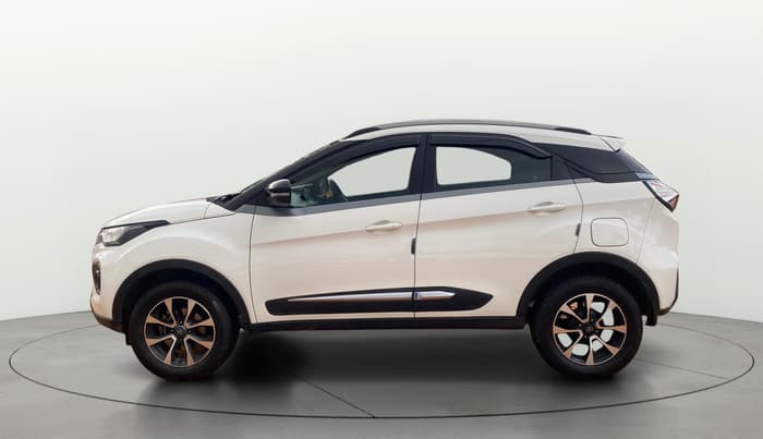 2021 Tata NEXON XZA PLUS SUNROOF PETROL, Petrol, Automatic, 69,092 km, Left Side