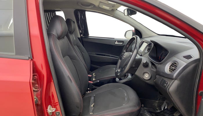 2018 Hyundai Grand i10 SPORTZ 1.2 KAPPA VTVT DUAL TONE, Petrol, Manual, 53,108 km, Right Side Front Door Cabin