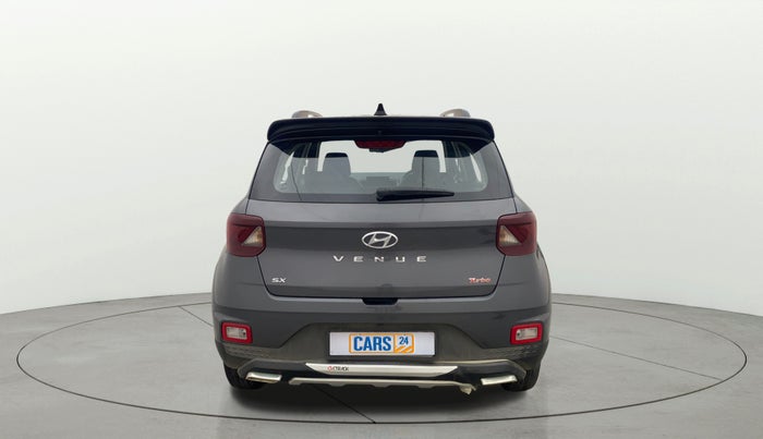 2020 Hyundai VENUE SX 1.0 (O) TURBO IMT DUAL TONE, Petrol, Manual, 36,989 km, Back/Rear