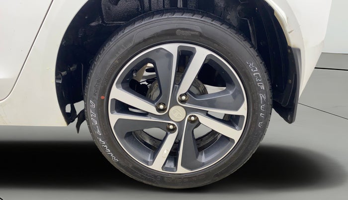 2021 Tata ALTROZ XZ PETROL, Petrol, Manual, 39,583 km, Left Rear Wheel