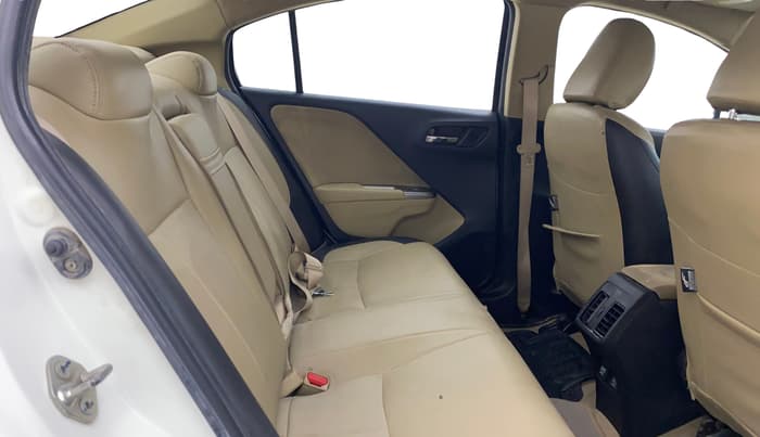 2016 Honda City 1.5L I-VTEC V MT, Petrol, Manual, 93,586 km, Right Side Rear Door Cabin