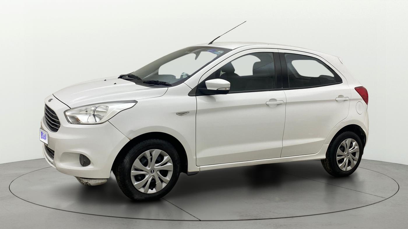 2015 Ford New Figo TREND 1.5L DIESEL, Diesel, Manual, 1,01,193 km, Left Front Diagonal