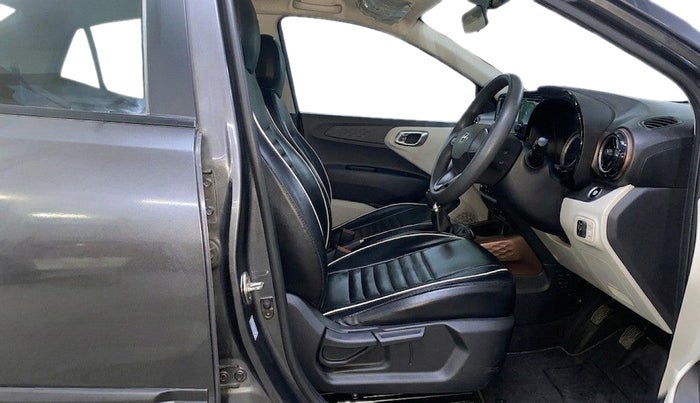 2021 Hyundai AURA SX 1.2, CNG, Manual, 76,413 km, Right Side Front Door Cabin