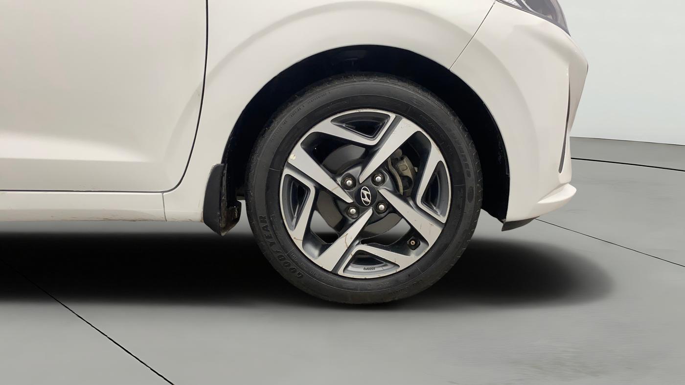 2020 Hyundai AURA SX PLUS 1.2 AMT CRDI, Diesel, Automatic, 66,459 km, Right Front Wheel
