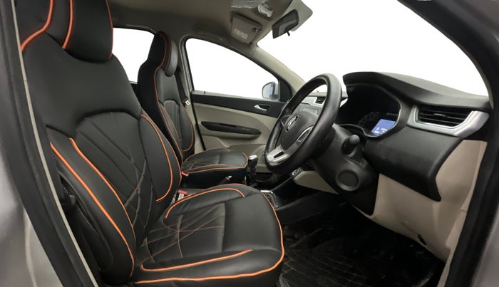 2020 Renault TRIBER RXZ, Petrol, Manual, 32,344 km, Right Side Front Door Cabin