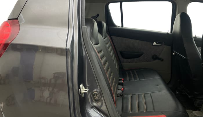 2016 Maruti Alto 800 VXI, Petrol, Manual, 87,762 km, Right Side Rear Door Cabin