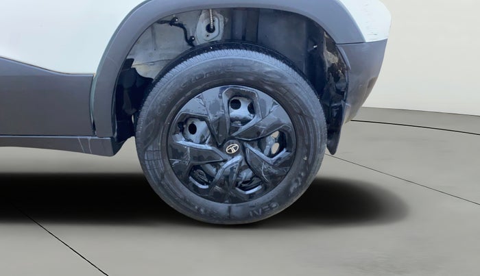 2024 Tata PUNCH ADVENTURE MT CNG , CNG, Manual, 42,504 km, Left Rear Wheel