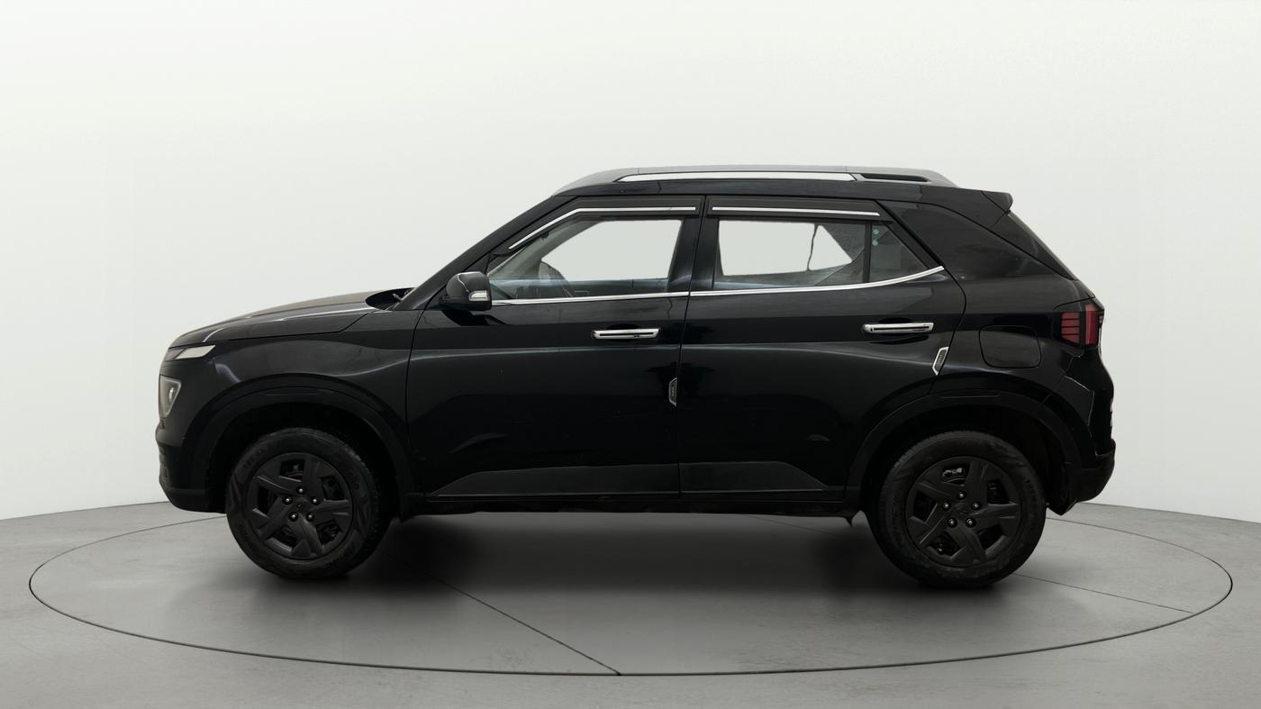 2024 Hyundai VENUE SX 1.2 PETROL, Petrol, Manual, 54,819 km, Left Side