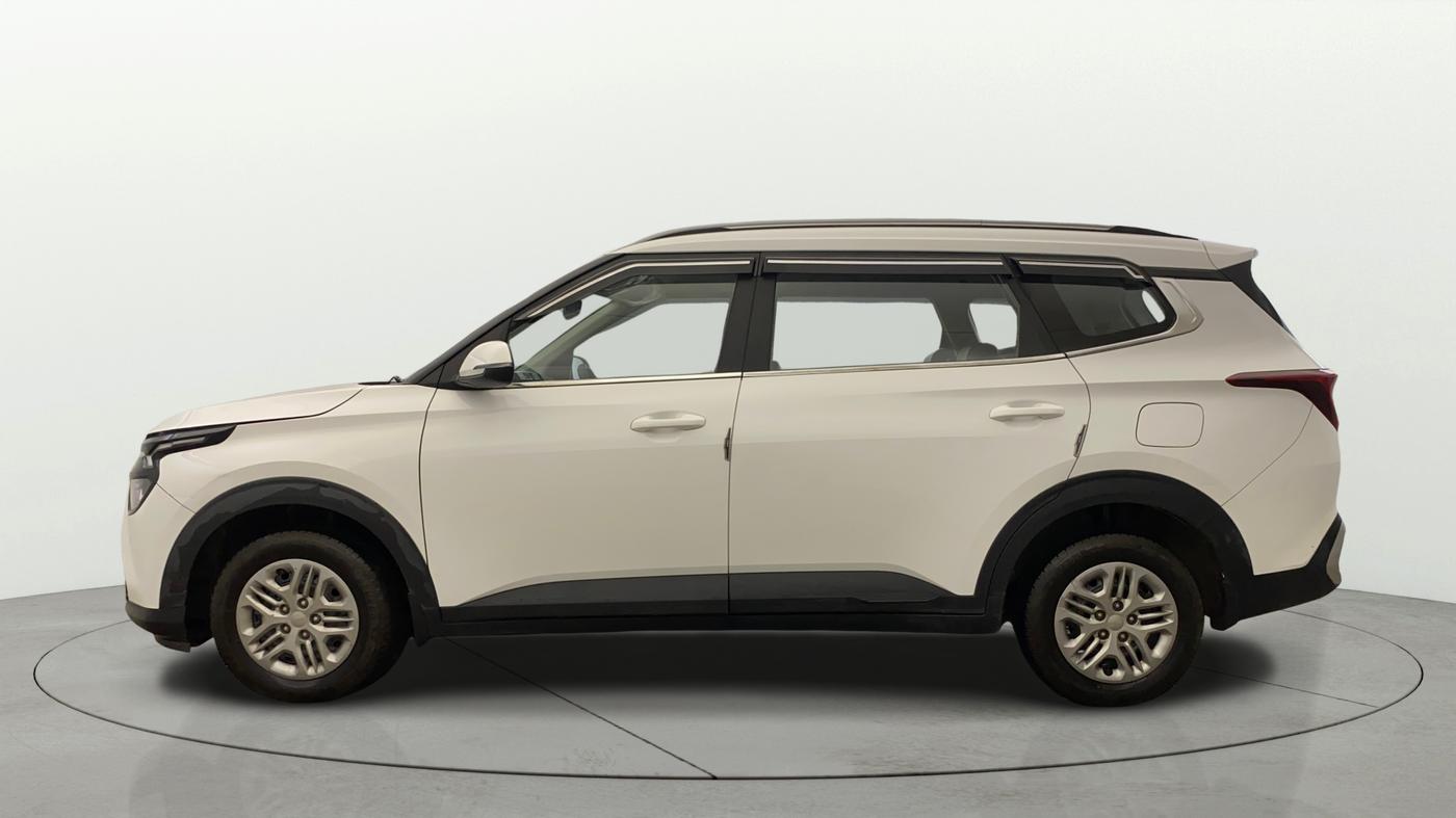 2023 KIA CARENS PRESTIGE 1.5 PETROL 7 STR, Petrol, Manual, 38,215 km, Left Side