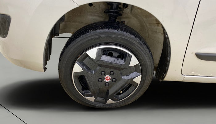 2015 Maruti Wagon R 1.0 VXI, CNG, Manual, 95,149 km, Left Front Wheel