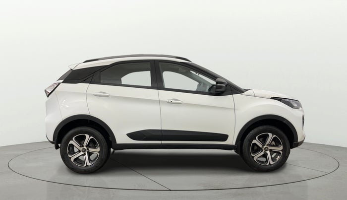 2022 Tata NEXON XZA PLUS (HS) PETROL, Petrol, Automatic, 39,570 km, Right Side View