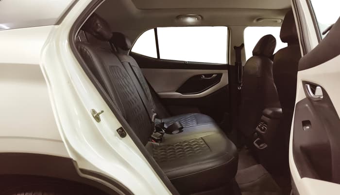 2022 Hyundai Creta SX 1.5 PETROL, Petrol, Manual, 11,918 km, Right Side Rear Door Cabin