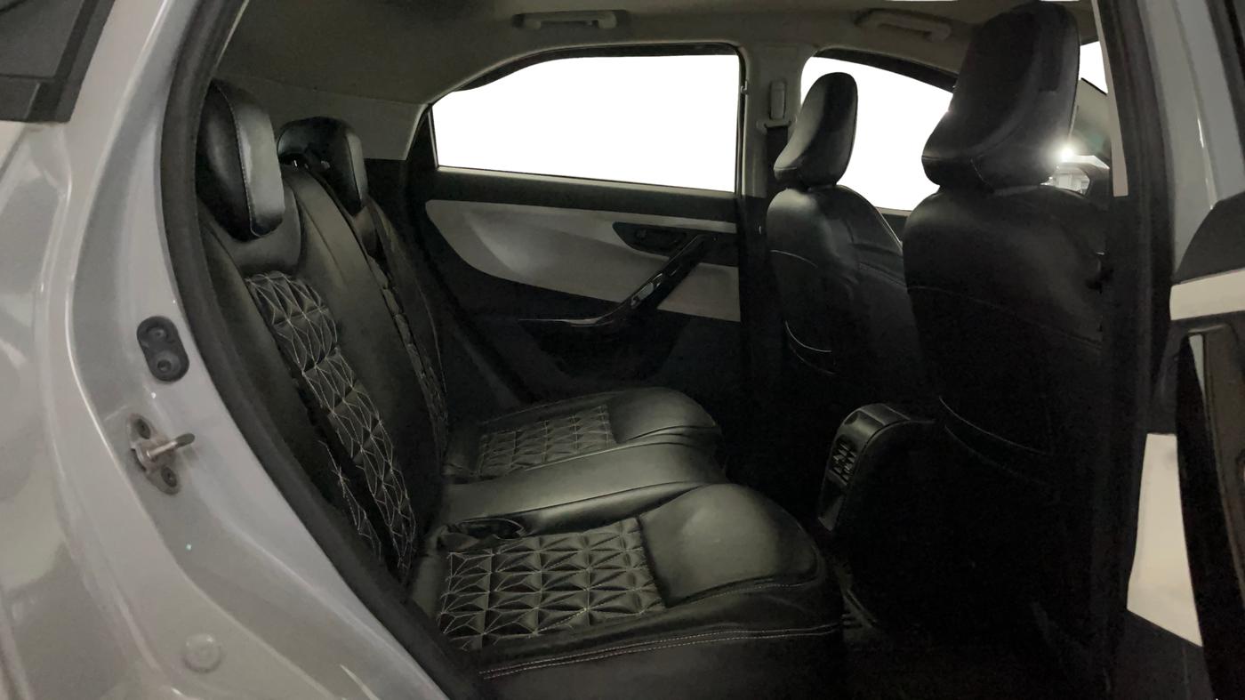 2024 Tata NEXON PURE 1.2 PETROL, CNG, Manual, 20,901 km, Right Side Rear Door Cabin
