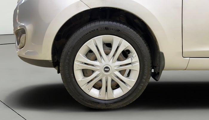 2014 Tata Zest XMS PETROL, Petrol, Manual, 38,531 km, Left Front Wheel