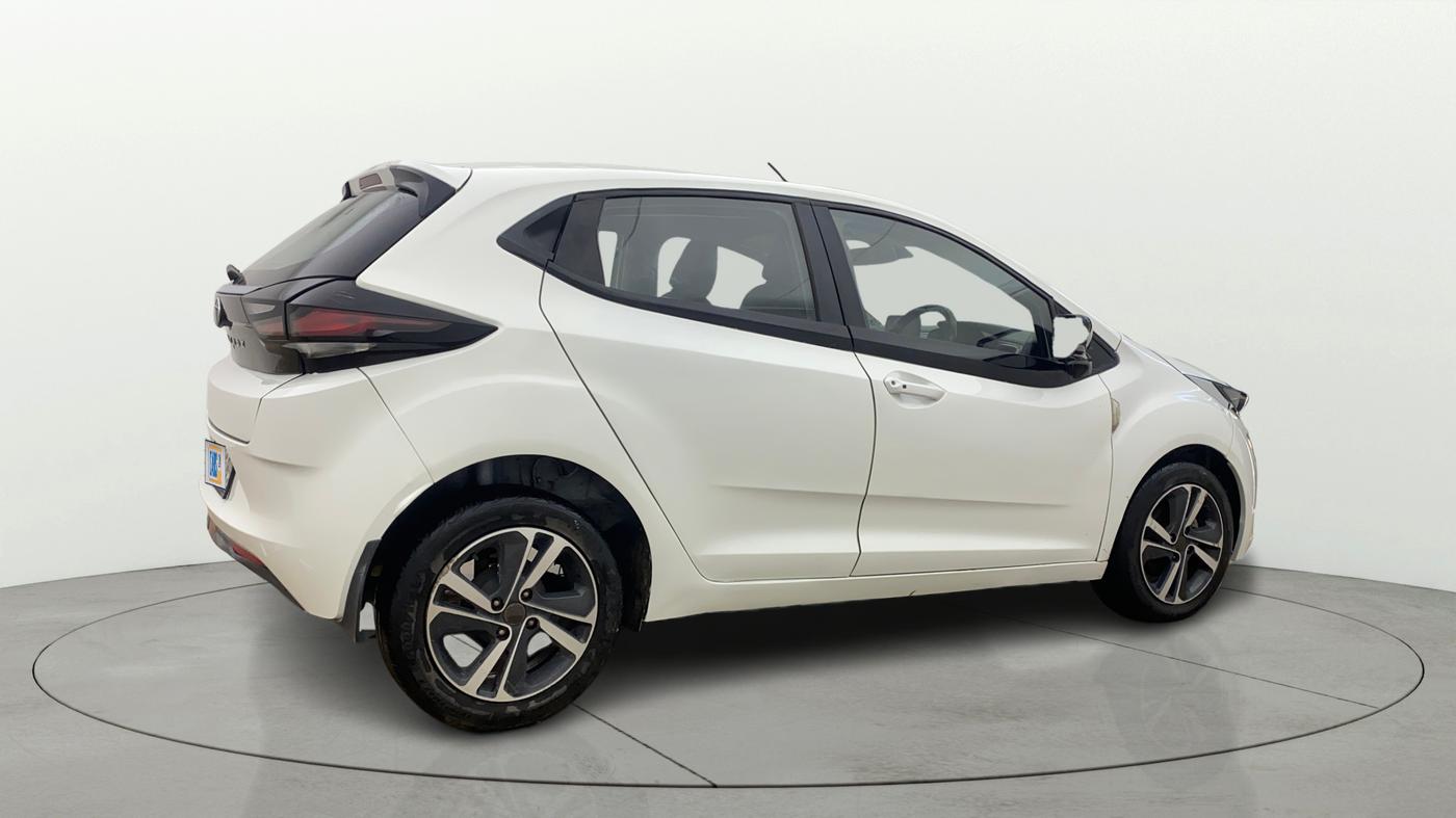 2020 Tata ALTROZ XZ DIESEL, Diesel, Manual, 41,908 km, Right Back Diagonal