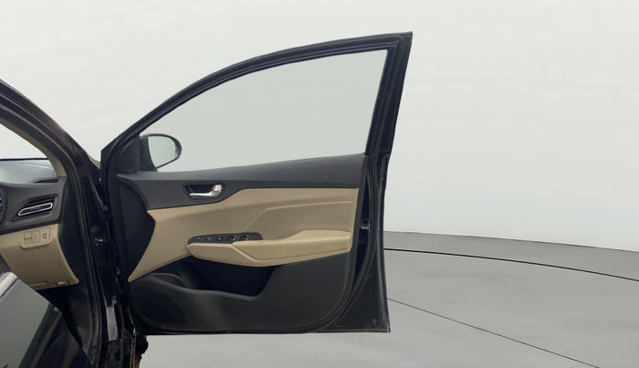 2020 Hyundai Verna SX (O) 1.5 VTVT IVT, Petrol, Automatic, 91,811 km, RHS Front Door