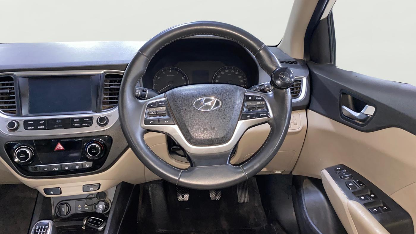 2019 Hyundai Verna 1.6 VTVT SX O, Petrol, Manual, 89,129 km, Steering Wheel Close Up
