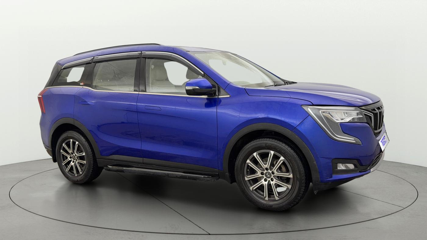 2023 Mahindra XUV700 AX 7 P MT 7 STR, Petrol, Manual, 60,592 km, Right Front Diagonal