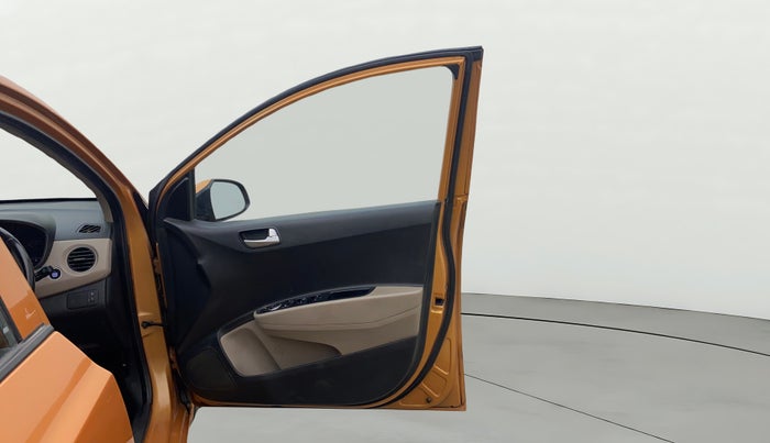 2015 Hyundai Grand i10 ASTA 1.2 KAPPA VTVT, Petrol, Manual, 80,994 km, RHS Front Door