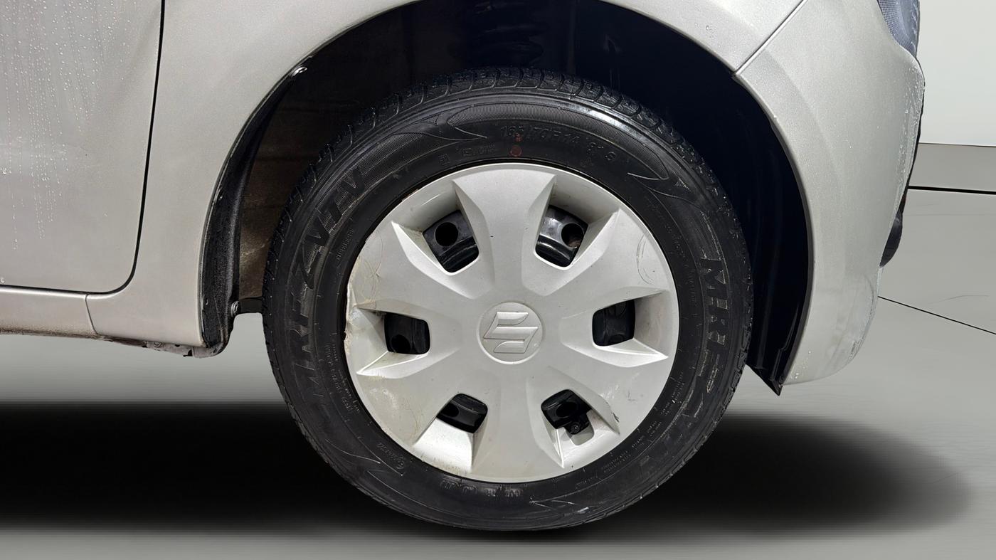 2022 Maruti New Wagon-R VXI (O) 1.0, Petrol, Manual, 18,267 km, Right Front Wheel