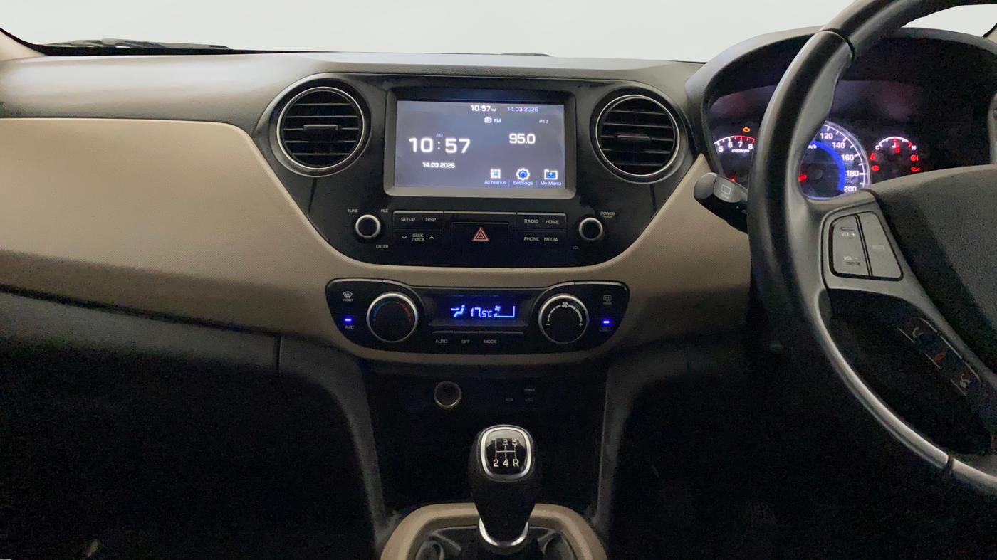 2017 Hyundai Grand i10 ASTA 1.2 KAPPA VTVT, Petrol, Manual, 49,418 km, Air Conditioner