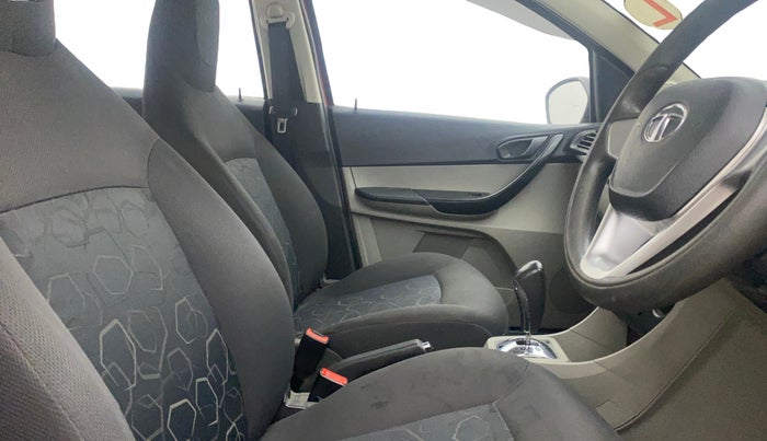 2017 Tata Tiago XTA PETROL, Petrol, Automatic, 82,116 km, Right Side Front Door Cabin