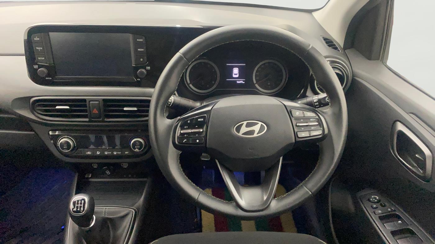 2023 Hyundai GRAND I10 NIOS SPORTZ 1.2 KAPPA VTVT DUAL TONE, Petrol, Manual, 16,697 km, Steering Wheel Close Up