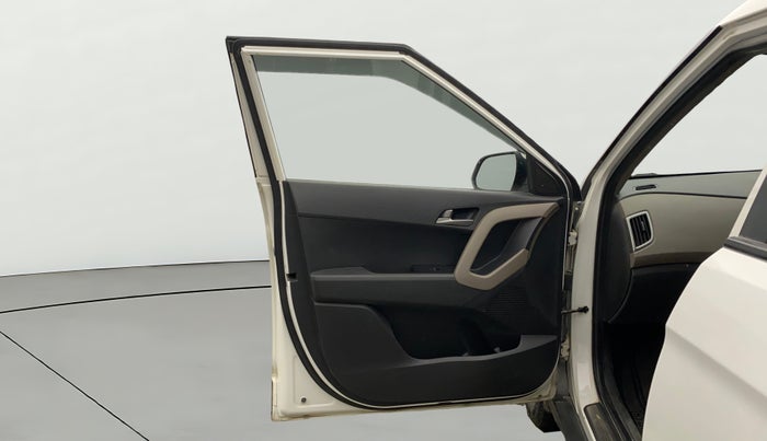 2017 Hyundai Creta SX PLUS 1.6 PETROL, Petrol, Manual, 70,805 km, LHS Front Door