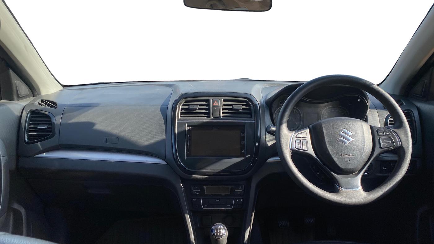 2017 Maruti Vitara Brezza ZDI PLUS DUAL TONE, Diesel, Manual, 83,149 km, Dashboard