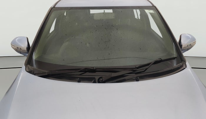 2015 Maruti Swift Dzire VXI, Petrol, Manual, 1,25,003 km, Front Windshield